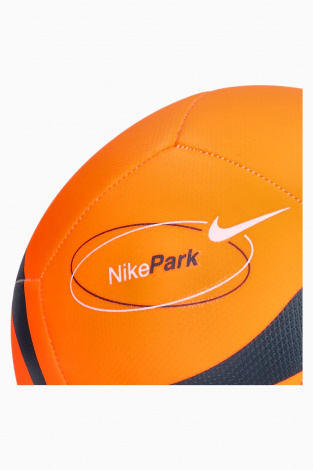 Футбольний м'яч Nike Park Team 2.0
