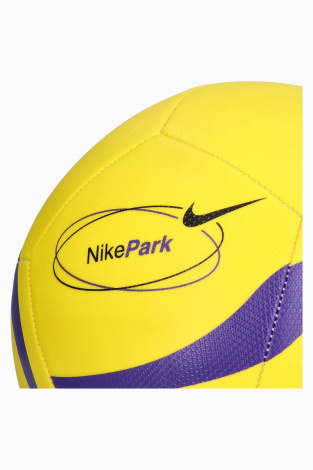 Футбольний м'яч Nike Park Team 2.0
