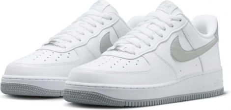 Кросовки Nike AIR FORCE 1 07 бело-серые FJ4146-100