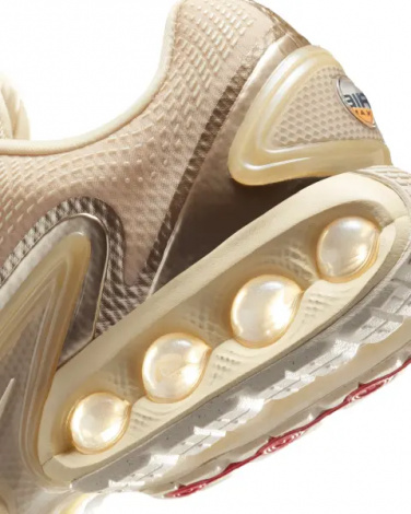 Кросівки жіночі Nike AIR MAX DN золотисто-бежеві HV4861-200