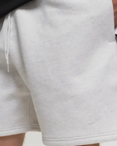Шорти Nike SOLO SWOOSH FLEECE SHORTS молочні DV3055-051