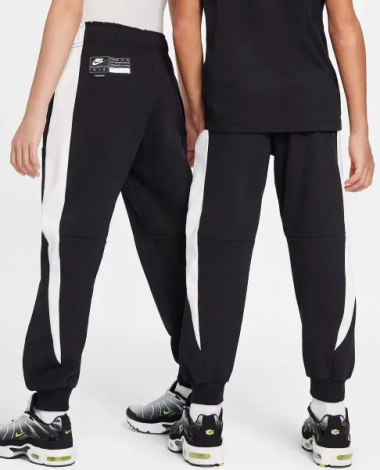 Спортивный костюм подростковый Nike AIR FLEECE черно-белый HV1219-010__HF8811-010