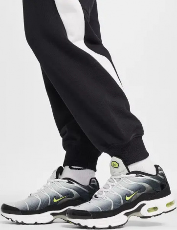 Спортивный костюм подростковый Nike AIR FLEECE черно-белый HV1219-010__HF8811-010