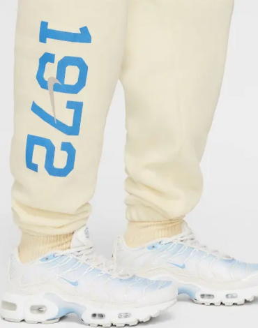 Спортивный костюм подростковый Nike SPORTSWEAR CLUB FLEECE OVERSIZED кремовый HJ3371-113__HJ3374-113