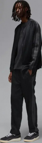 Спортивный костюм Nike JORDAN ESSENTIALS TRACKSUIT черный HF9339-010__HF9341-010
