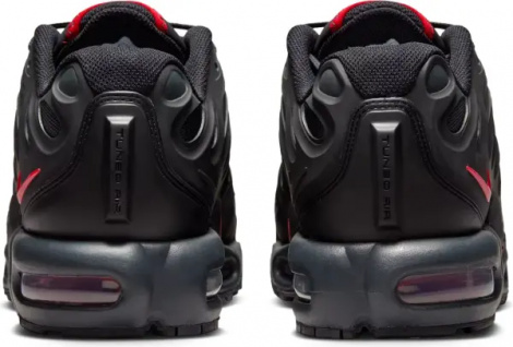 Кросівки Nike AIR MAX PLUS DRIFT чорно-червоні FD4290-013