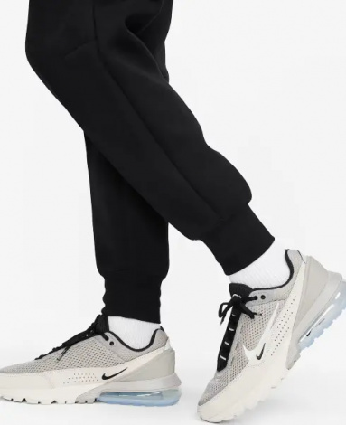 Спортивный костюм женский Nike SPORTSWEAR TECH FLEECE черный FB8338-010__FB8330-010