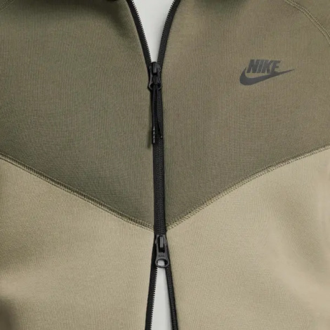 Спортивный костюм Nike SPORTSWEAR TECH FLEECE бежево-оливковый FB7921-276__FB8002-276