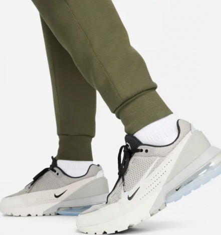 Спортивный костюм Nike SPORTSWEAR TECH FLEECE оливковый FB7921-222__FB8002-222