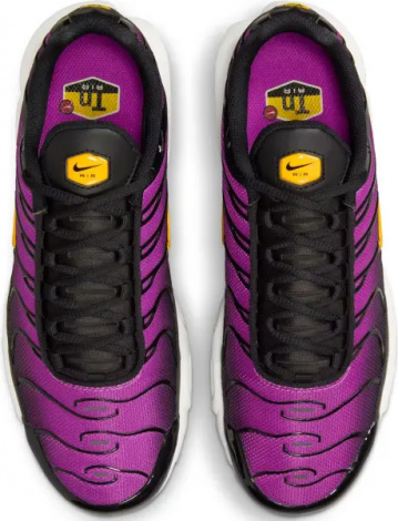Кросівки жіночі Nike AIR MAX PLUS фіолетово-чорно-помаранчеві DZ3670-005