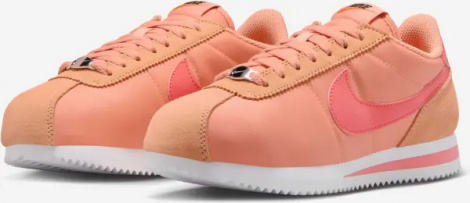Кросівки жіночі Nike CORTEZ TEXTILE оранжево-коралові DZ2795-800