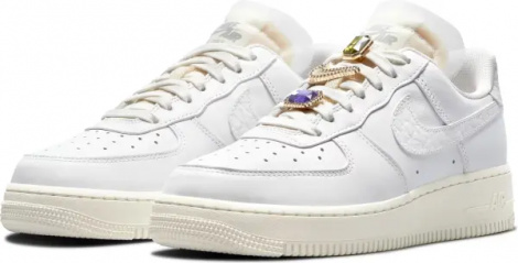 Кросівки жіночі Nike AIR FORCE 1 LOW PREMIUM білі DN5463-100