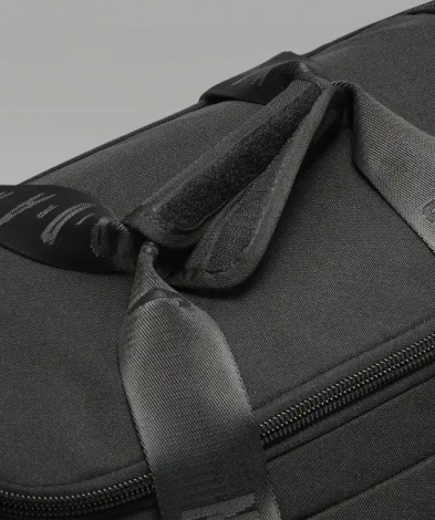 Сумка спортивна Nike JORDAN VELOCITY DUFFLE BAG (46L) чорно-золота SM0920-K5X