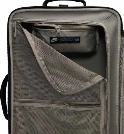 Сумка на колесах Nike FIFTYONE49 CABIN ROLLER 41L чорна PBZ277-011