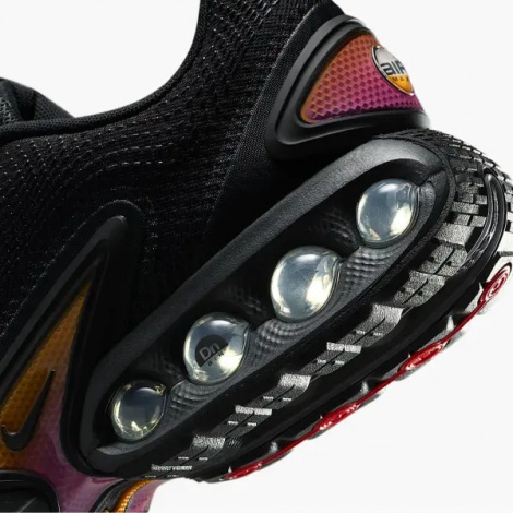 Кроссовки Nike AIR MAX DN черно-оранжевые IF6198-001