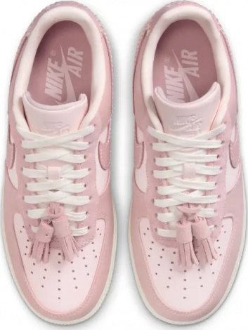 Кросівки жіночі Nike AIR FORCE 1 '07 рожево-світло-рожеві IB4654-661