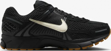 Кросівки Nike ZOOM VOMERO 5 чорні IB4005-010