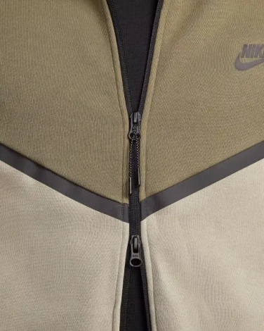 Толстовка Nike TECH FULL-ZIP WINDRUNNER HOODIE хакі HV0949-222