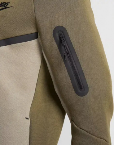 Толстовка Nike TECH FULL-ZIP WINDRUNNER HOODIE хакі HV0949-222