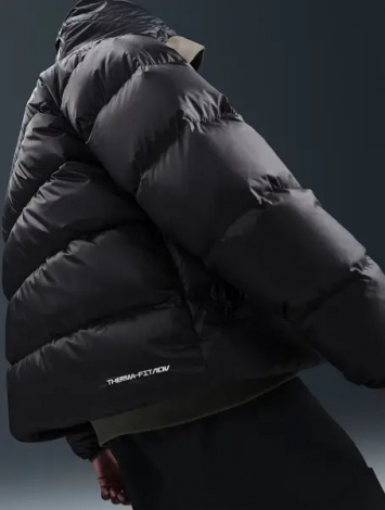 Куртка Nike WINDRUNNER STATEMENT DOWN JACKET чорна HQ7790-011