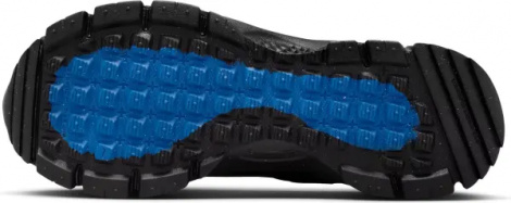 Кроссовки женские Nike ZOOM VOMERO ROAM WINTERIZED черные HQ2181-004