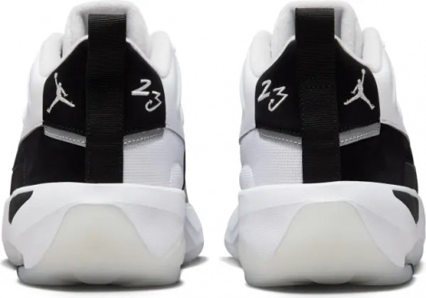Кросівки Nike JORDAN MAX AURA 7 біло-чорні HQ2091-100