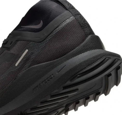 Кросівки для трейлранінгу Nike REACT PEGASUS TRAIL 4 GORE-TEX V2 чорні HM9728-002