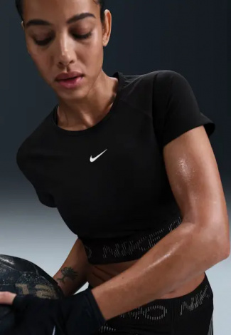 Топ женский Nike PRO DRI-FIT SHORT-SLEEVE CROPPED GRAPHIC черный HM6369-010