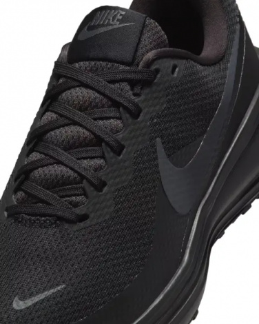 Кроссовки беговые женские Nike REVOLUTION 8 черные HJ8485-002