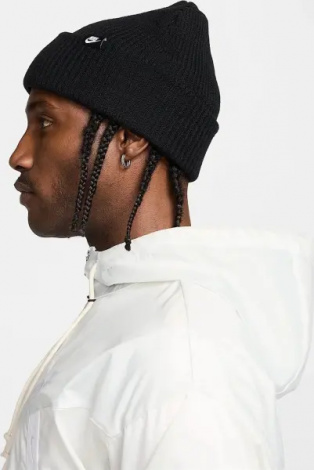 Шапка Nike PEAK FUTURA BEANIE чорна HF0326-010