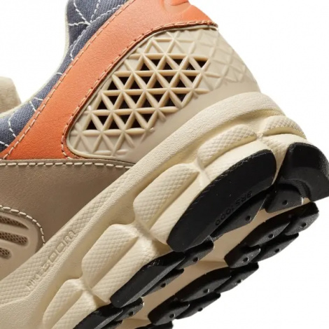 Кросівки Nike ZOOM VOMERO 5 світло-коричнево-помаранчево-сірі FZ5051-121