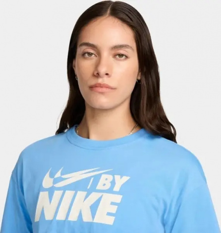 Футболка женская Nike SPORTSWEAR CROPPED голубая FZ4635-412
