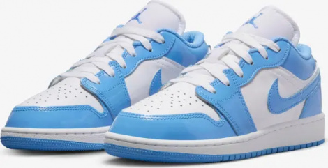 Кросівки підліткові Nike AIR JORDAN 1 LOW SE (GS) блакитно-білі FZ3929-114