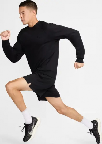 Шорти Nike PRIMARY FLEECE 7" DRI-FIT UNLINED PERFORMANCE чорні FZ0961-010