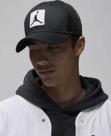 Кепка Nike JORDAN U RISE CAP S CB TRKR JM PTCH черная FZ0774-010