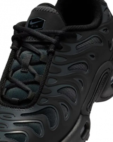 Кроссовки подростковые Nike AIR MAX PLUS DRIFT (GS) черные FV5921-002