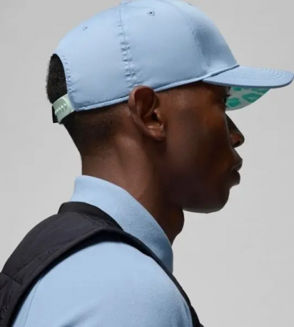 Кепка Nike JORDAN RISE GOLF CAP голубая FV5295-436