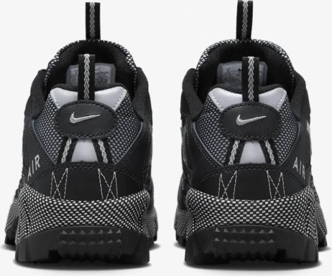 Кросівки для трейлраннінгу Nike AIR HUMARA QS чорно-срібні FJ7098-002