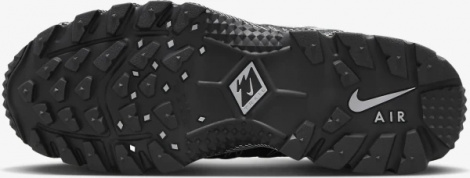 Кросівки для трейлраннінгу Nike AIR HUMARA QS чорно-срібні FJ7098-002