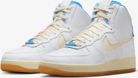 Кроссовки женские Nike AIR FORCE 1 HIGH SCULPT SURFACES бело-кремово-голубые FD9868-100