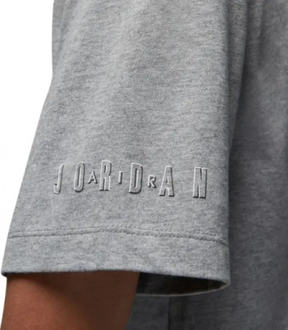 Футболка Nike JORDAN ESSENTIALS сіра DX9581-091