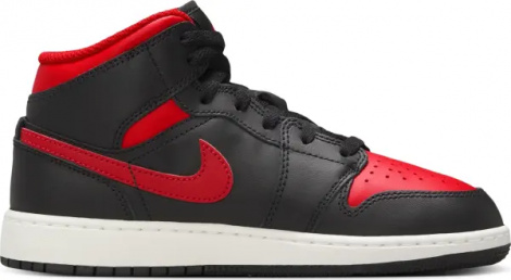 Кросівки підліткові Nike AIR JORDAN 1 MID (GS) чорно-червоні DQ8423-067