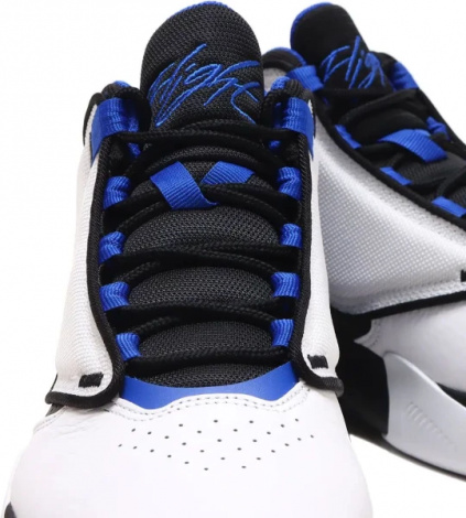 Кросівки баскетбольні Nike JORDAN MAX AURA 4 біло-чорно-сині DN3687-104