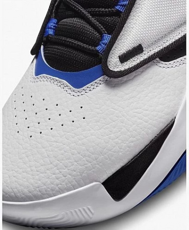 Кросівки баскетбольні Nike JORDAN MAX AURA 4 біло-чорно-сині DN3687-104