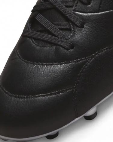 Бутси Nike PREMIER III FG чорно-білі AT5889-010