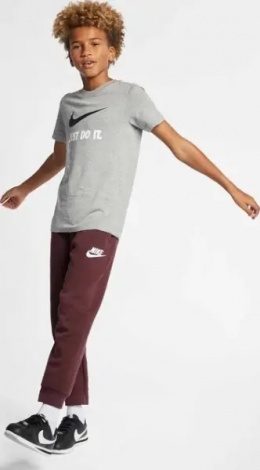 Футболка подростковая Nike SPORTSWEAR JDI SWOOSH серая AR5249-063