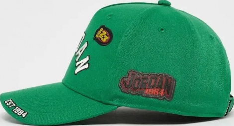 Кепка підліткова Nike JORDAN SIGNATURE CURVED BRIM зелена 9A9028-E1P