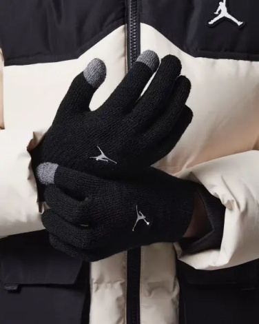 Зимовий набір аксесуарів підлітковий Nike JORDAN ESSENTIALS чорний 9A0836-023