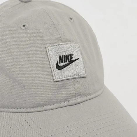 Кепка детская Nike BOX FUTURA CLUB серая 8A3122-G3O