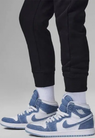 Спортивний костюм дитячий Nike JORDAN JERSEY TRACKSUIT чорно-червоний 85C651-023